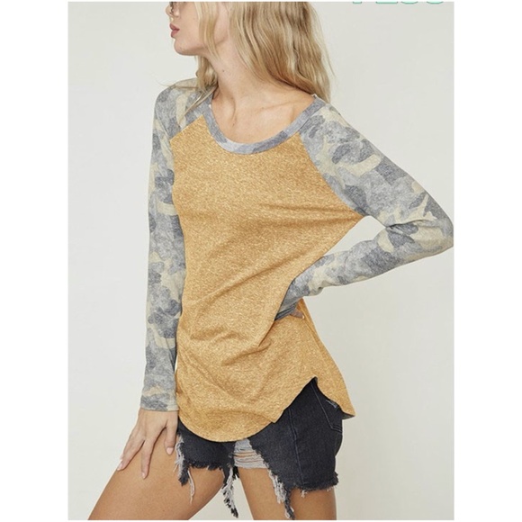 Bellanblue Tops - BENNI Camo SleeveTop